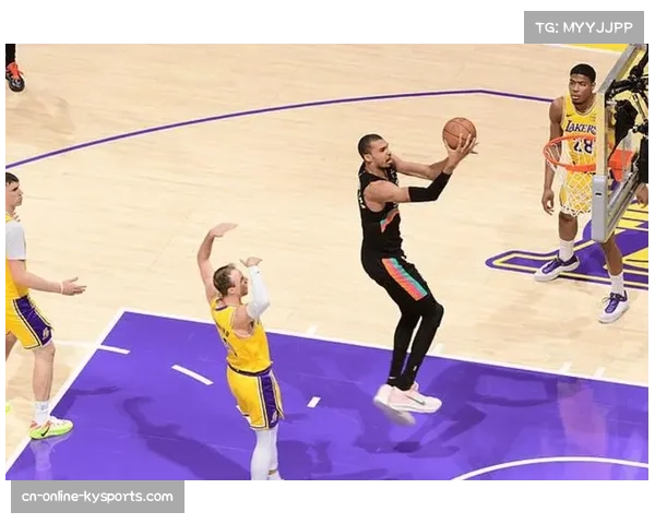 文班亚马半场37分全场40分12篮板 马刺大胜湖人完成赛季三杀